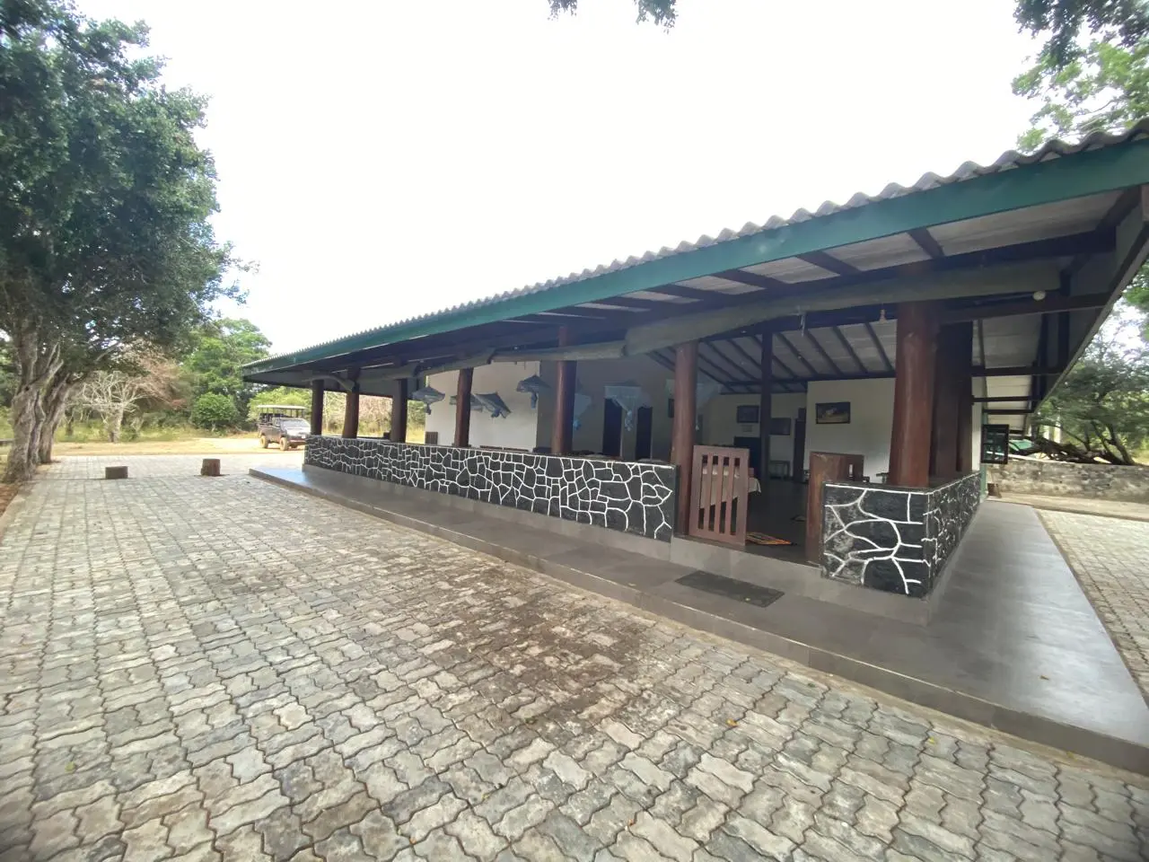 Heenwewa Wildlife Circuit Bungalow and its shaded open veranda in Yala National Park